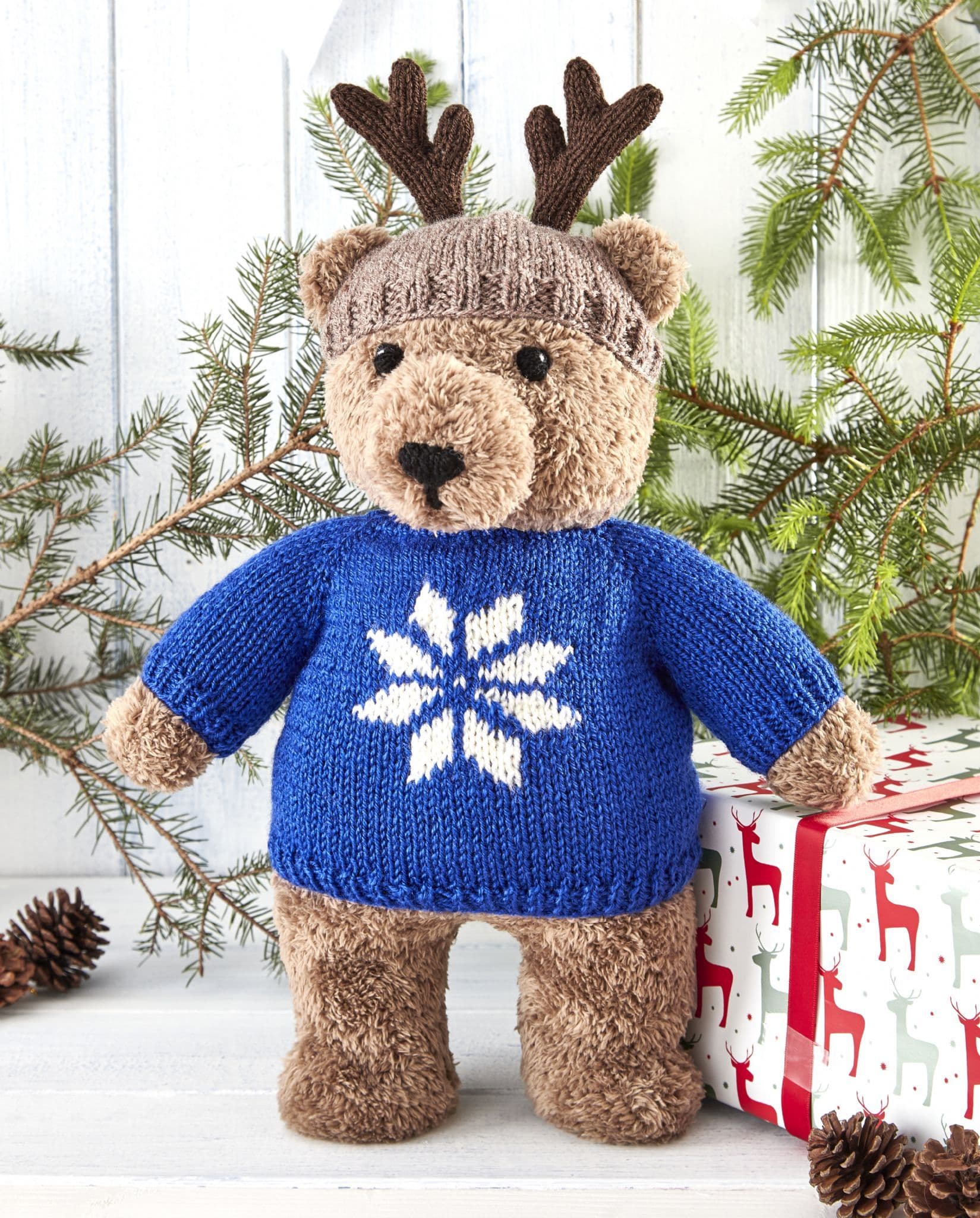 Book - King Cole Christmas Knits Book 9-3