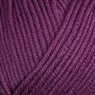 Bellissimo Extra Fine Merino 8 Ply 250 cranberry