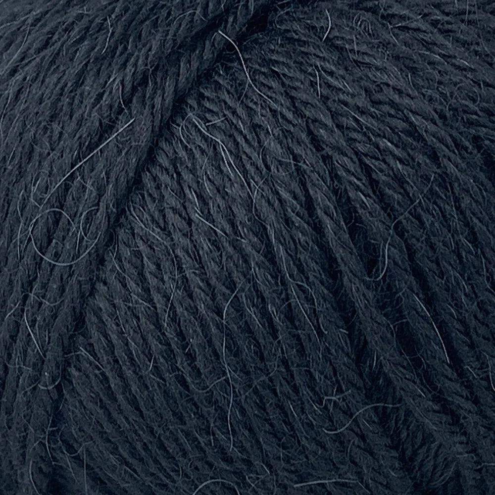 Fiddlesticks Grange 14 ply 14028 - Black