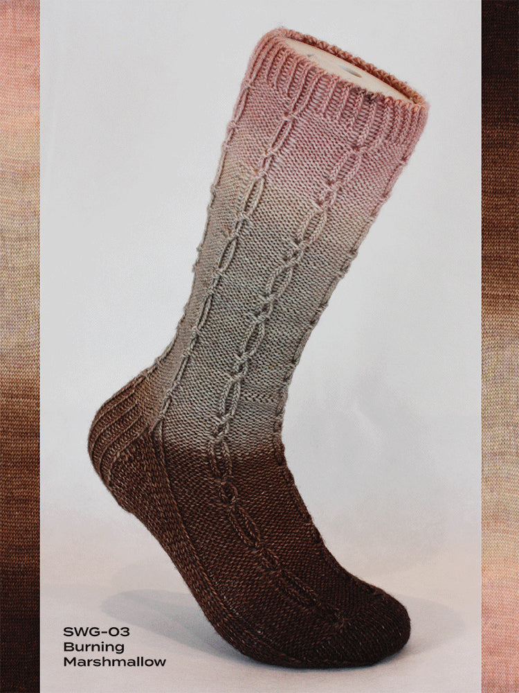 Fiori Gradient Sock Hand Dyed 003 - Burning Marshmallow