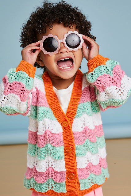 Leaflet 5502 - Sirdar DK Cardigan