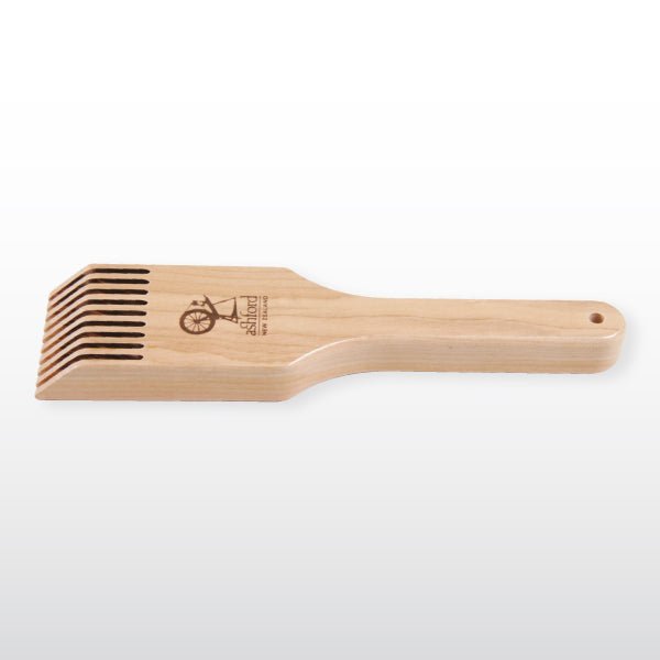 Ashford Tapestry Beater Lacquered TPB - Mooroolbark Wool
