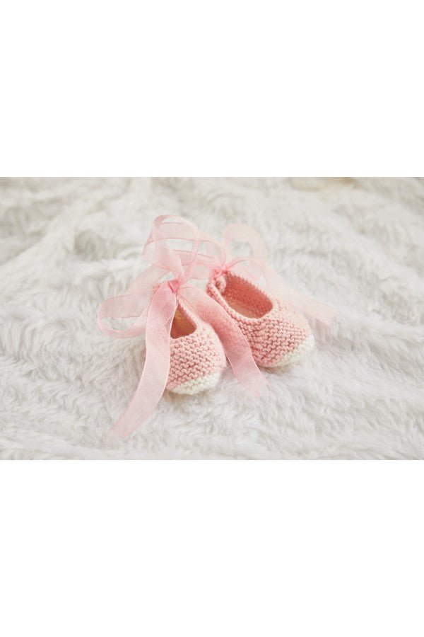 Book 563 - Sirdar Snuggly Favourites - Mooroolbark Wool