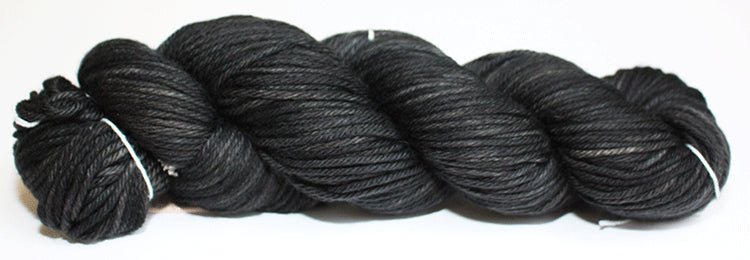 Fiori DK IV Hand Dyed 001 - Nero - Mooroolbark Wool