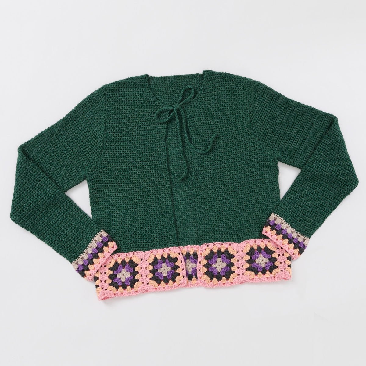 FREE Download - Leaflet - Heirloom Motif Trim Cardigan - Mooroolbark Wool