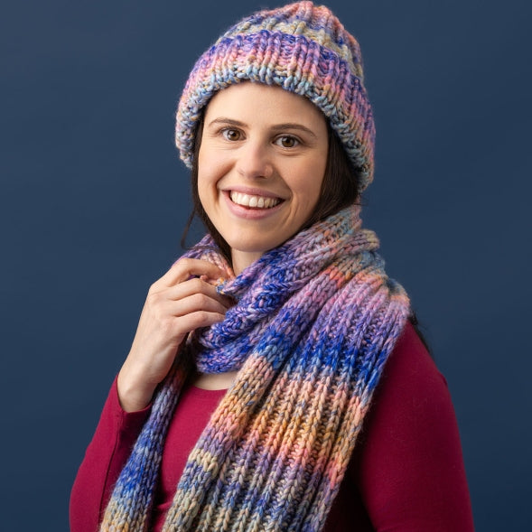 FREE Download - Leaflet - Patons Speedy Beanie and Scarf