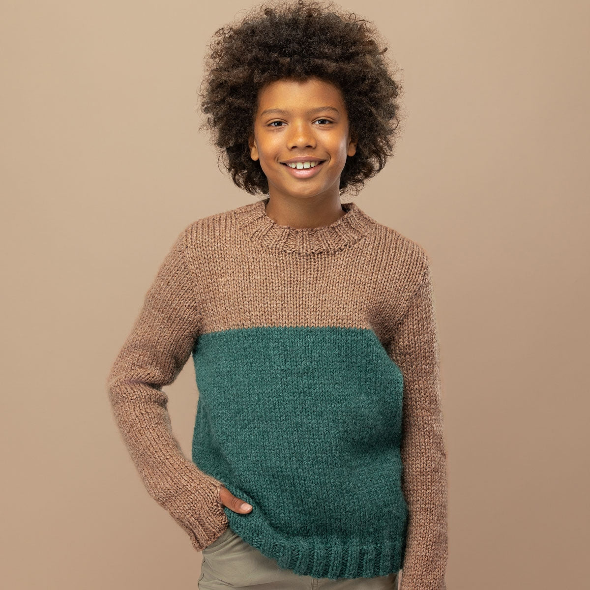 FREE Download Leaflet - Patons Thumbs Up Jumper