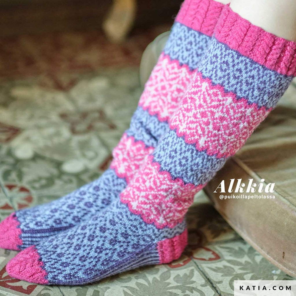 Katia United Socks 31 - Light Mauve - Mooroolbark Wool