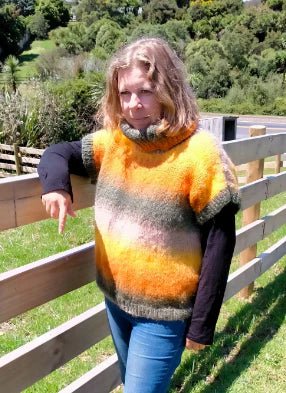 Leaflet P355 - Countrywide Yarns Roll Collar Vest - Original Copy - Mooroolbark Wool