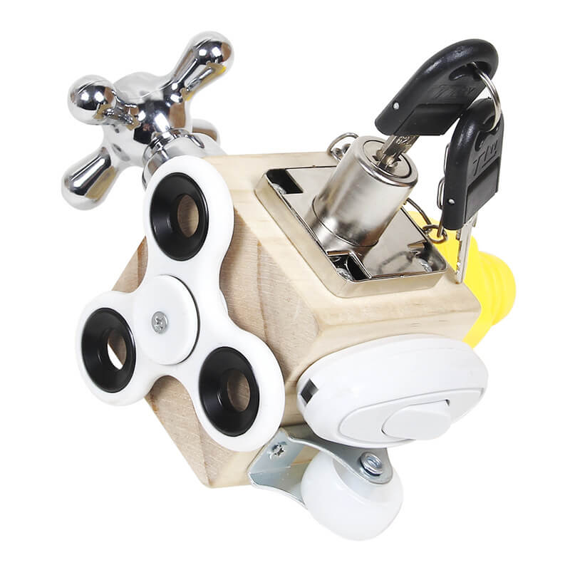 Busy Cube - Mooroolbark Wool